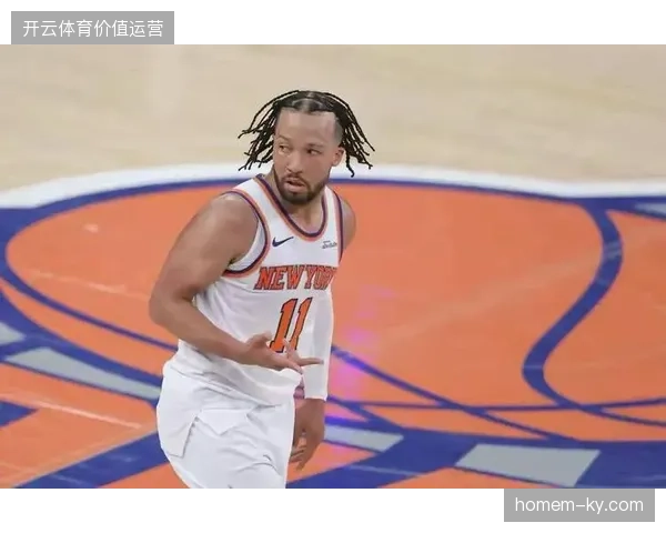 布伦森末节统治攻防两端，尼克斯队凭借关键篮板优势逆转马刺拿下总决赛开门红